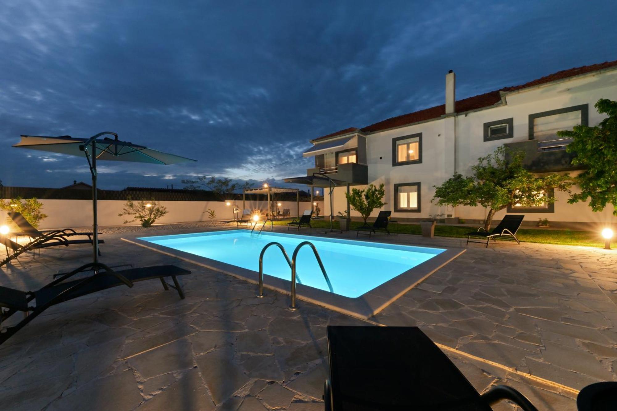 Apartment Amelie - With Pool And Sauna! Galovac  Екстер'єр фото