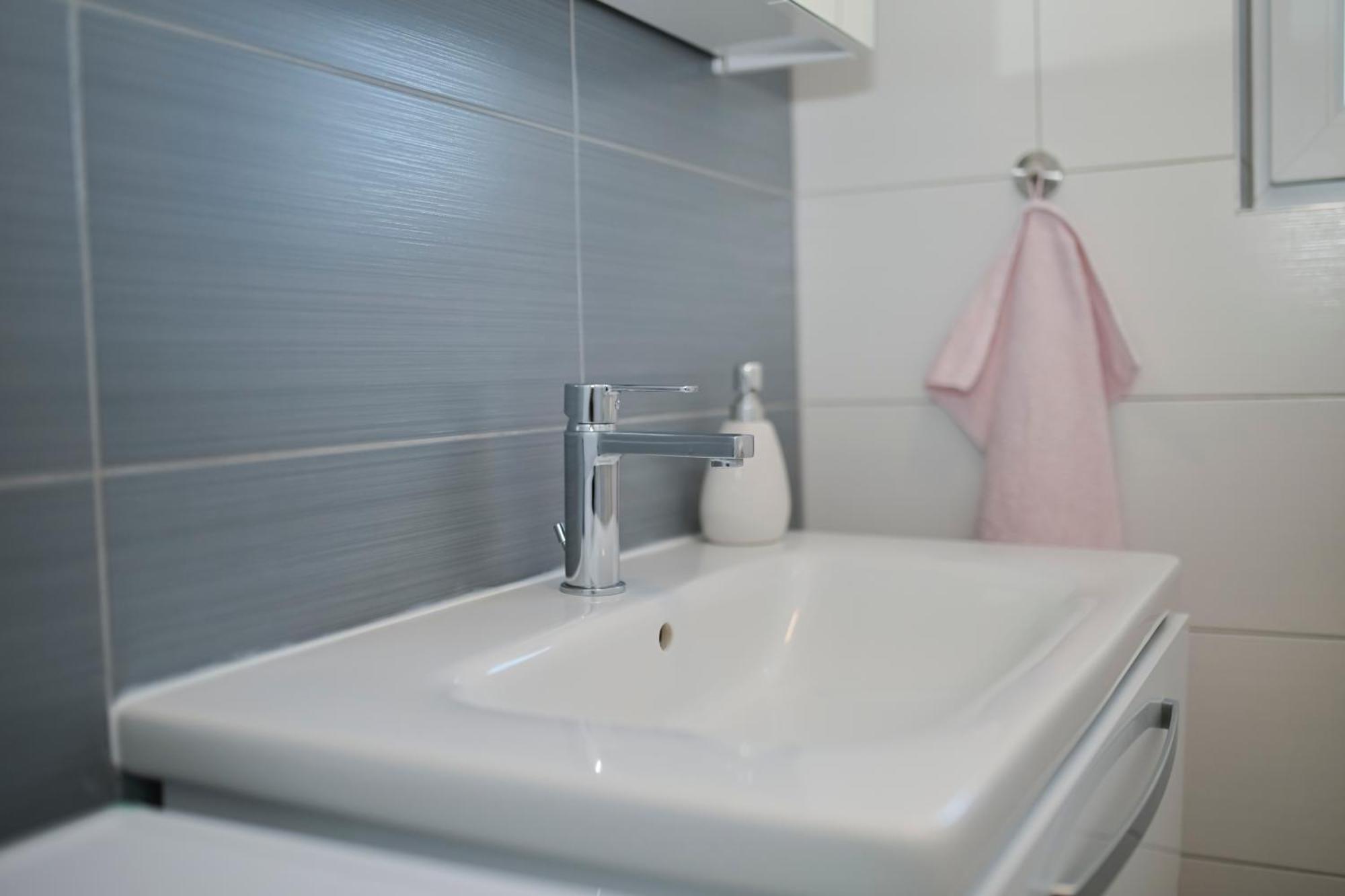 Apartment Amelie - With Pool And Sauna! Galovac  Екстер'єр фото